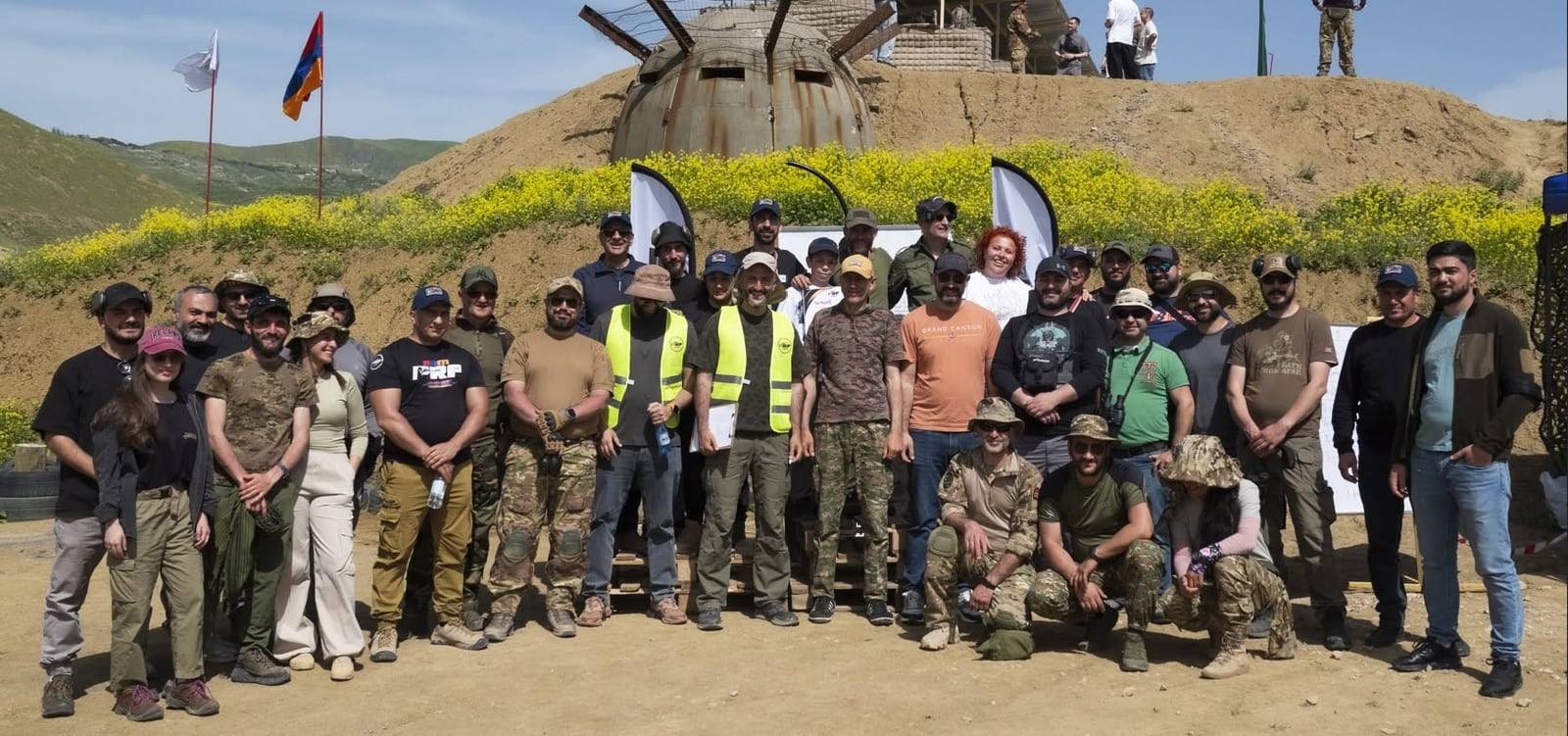 The whole field gathered for the group photograph